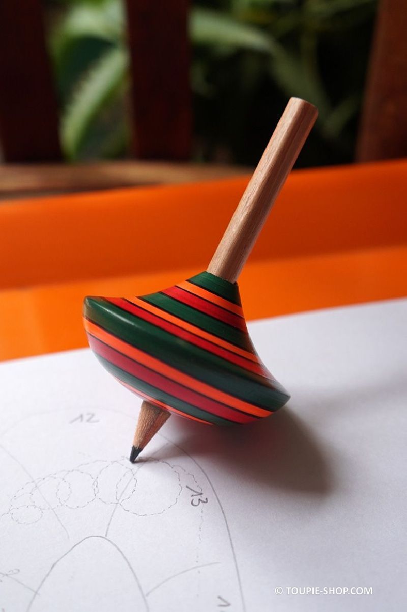 Roulette Tyrolienne en Bois - Jeu Écologique de Hasard pour 2 Joueurs Roulette Tyrolienne en Bois - Jeu Écologique de Hasard pour 2 Joueurs